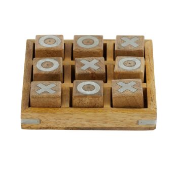 NOUGHTS & CROSSES